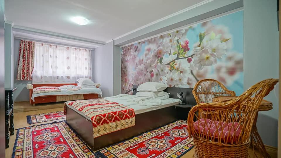 Vila Muntii Bucegi & Spa Bran  Ngoại thất bức ảnh