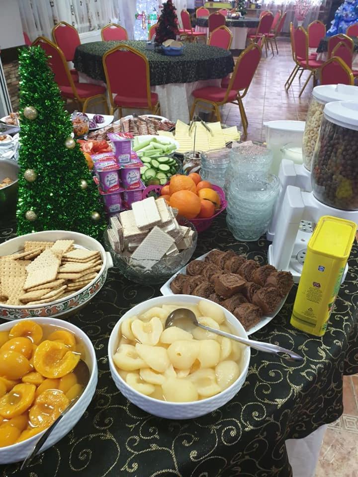 Vila Muntii Bucegi & Spa Bran  Ngoại thất bức ảnh